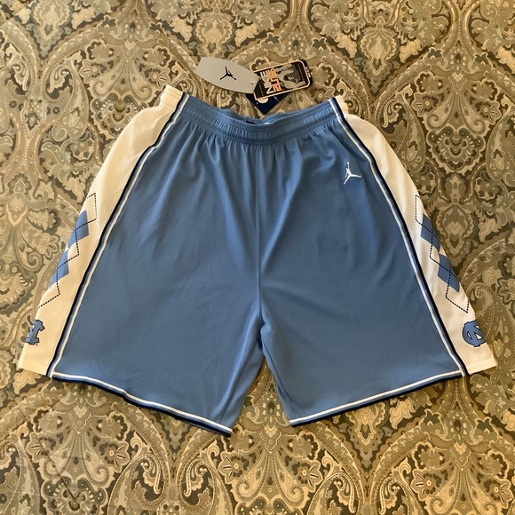 NWT Vintage Jordan Nike Elite UNC Tarheels Away Basketball